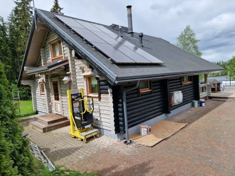 Paljonko julkisivusaneeraus maksaa Pirkanmaalla? (Hintaan vaikuttavat tekijät ja esimerkkilaskelma)
